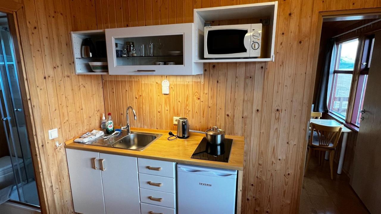 Sudur-Bar Guesthouse 그런다포르두 외부 사진