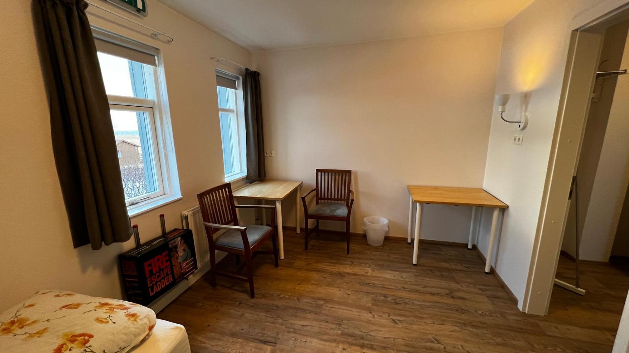 Sudur-Bar Guesthouse 그런다포르두 외부 사진