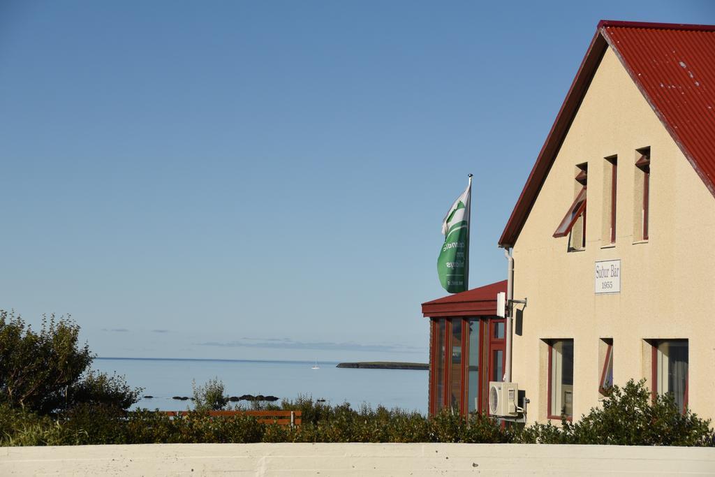 Sudur-Bar Guesthouse 그런다포르두 외부 사진